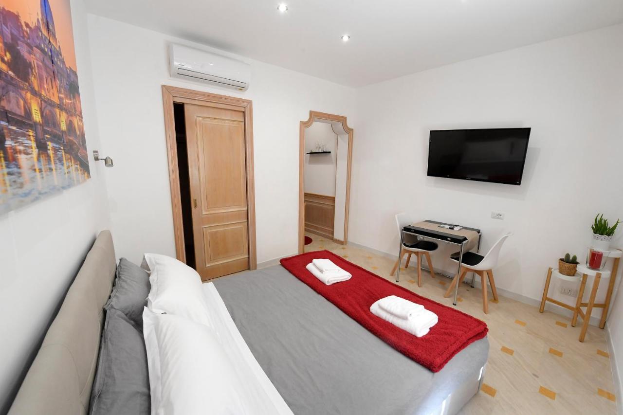 La Casa Degli Osti 2 - Piazza Navona Roma Exterior foto
